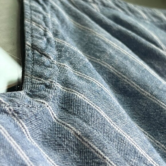 Universal Thread Romper Size Large Chambray Stripe Tie Waist Spaghetti Strap Blu - Picture 4 of 8